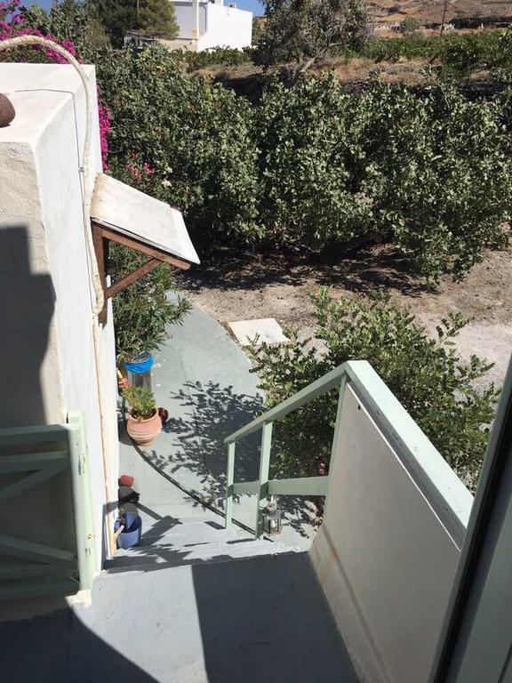 Cosy Studio In Santorini Exo Gonia Bagian luar foto